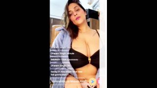 Vansheen Verma Showing Deep Cleavage Navel to Tease on App Live