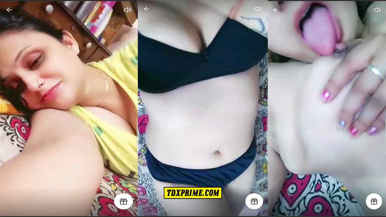MILF Jaisika Nude Boobs Show Fingering Video